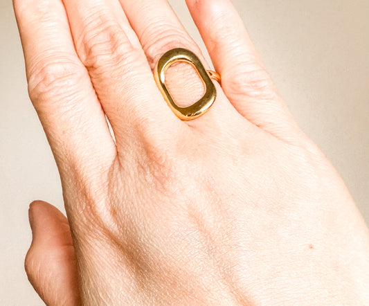 Oaklee Cutout Geometric Rectangular Gold Ring
