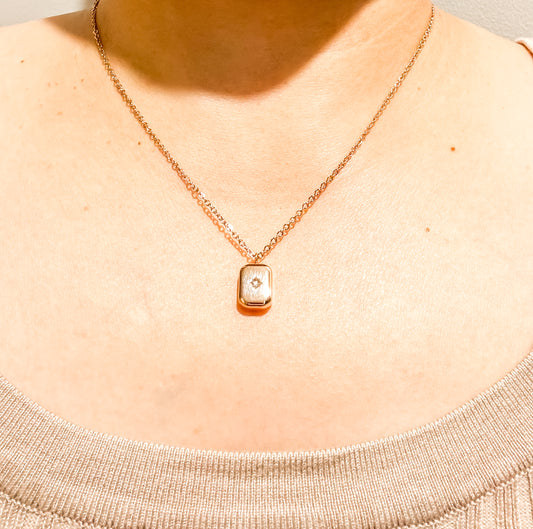 Yara Sun Square Rose Gold Necklace