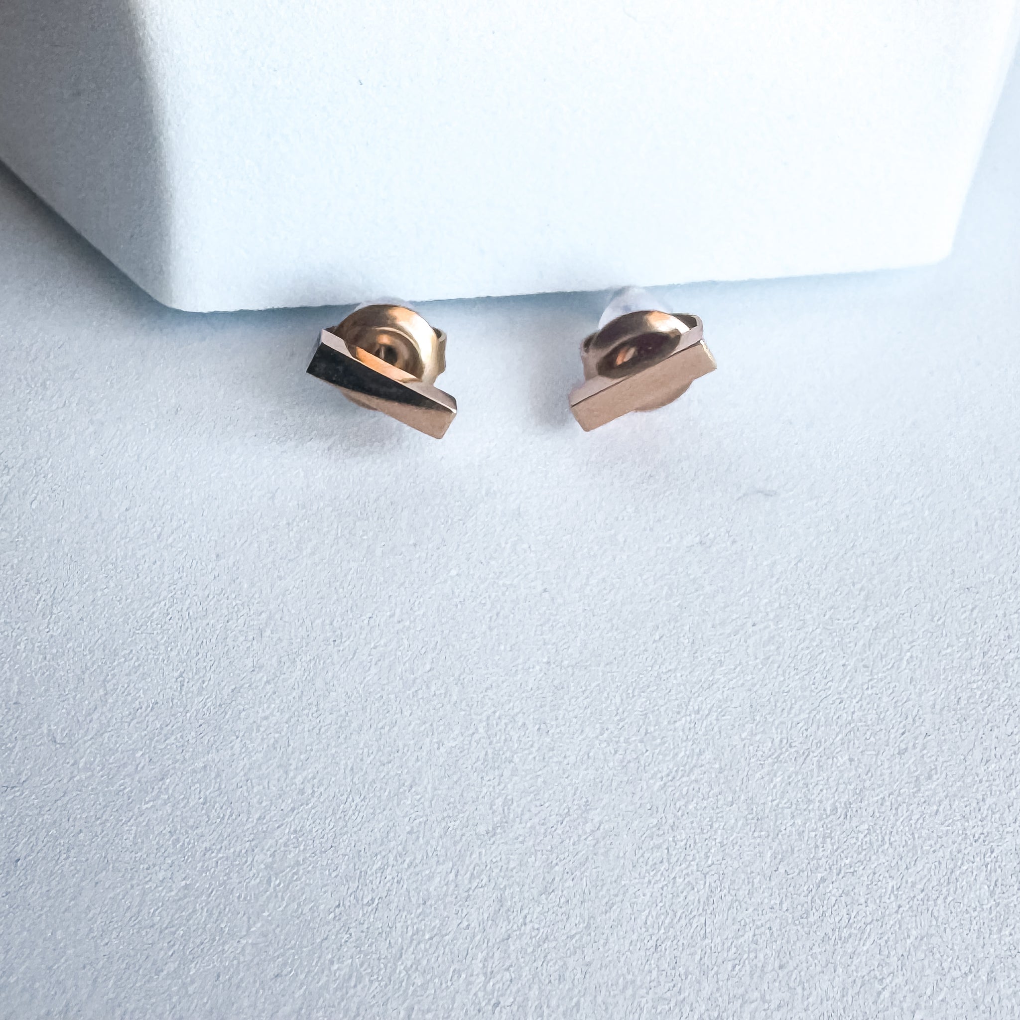 Zoya Tiny Plain Bar Rose Gold Stud Earrings
