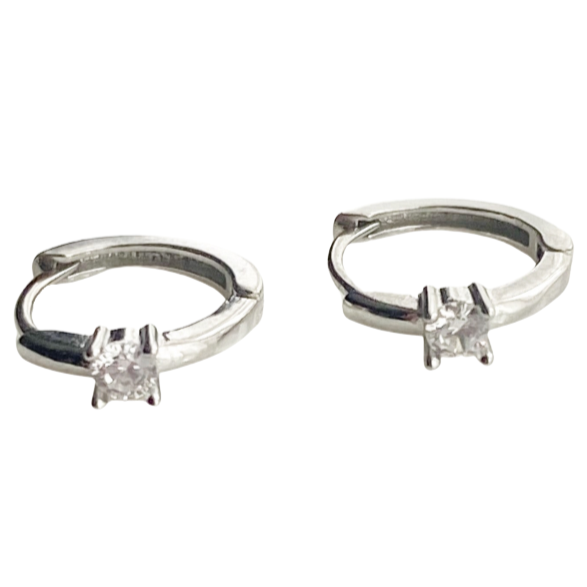 Gracie Silver Huggie Earrings - Blush & Co.