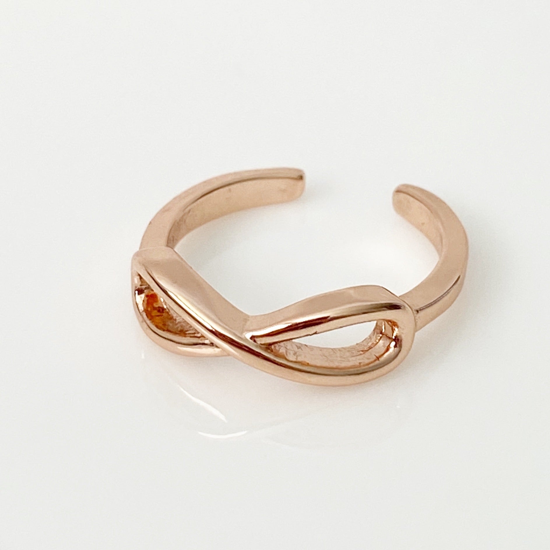Infinity Rose Gold Toe Ring - Blush & Co.