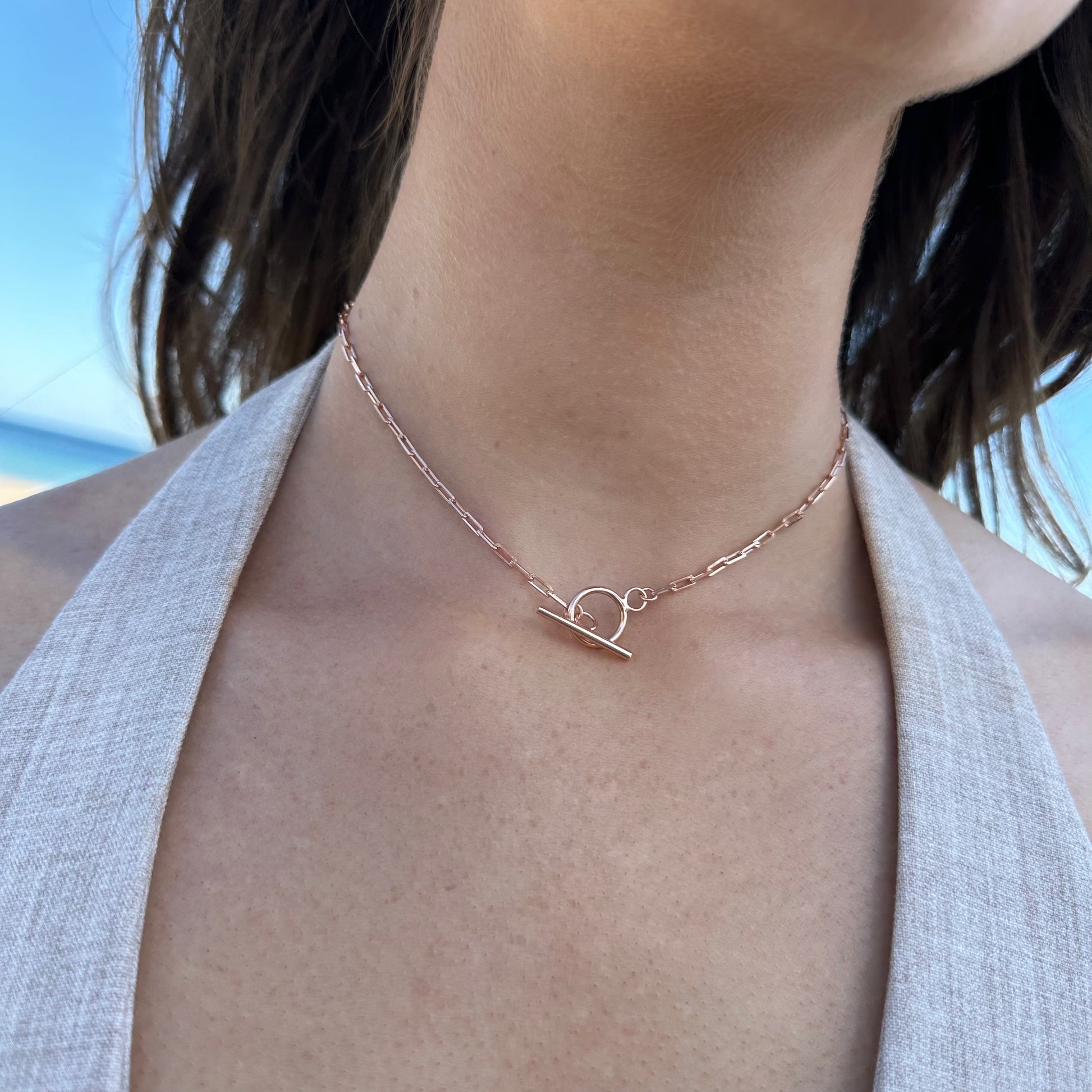 Rose gold toggle online necklace