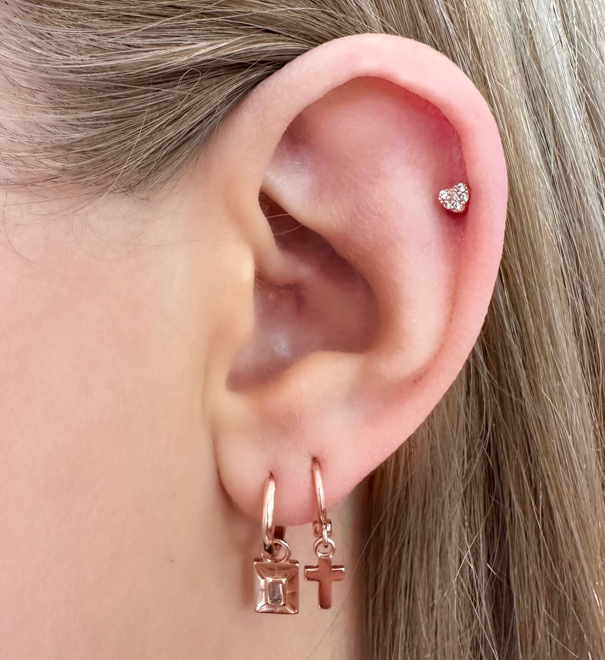 Zirconia Heart Barbell Stud Earring - Rose Gold - Blush & Co.